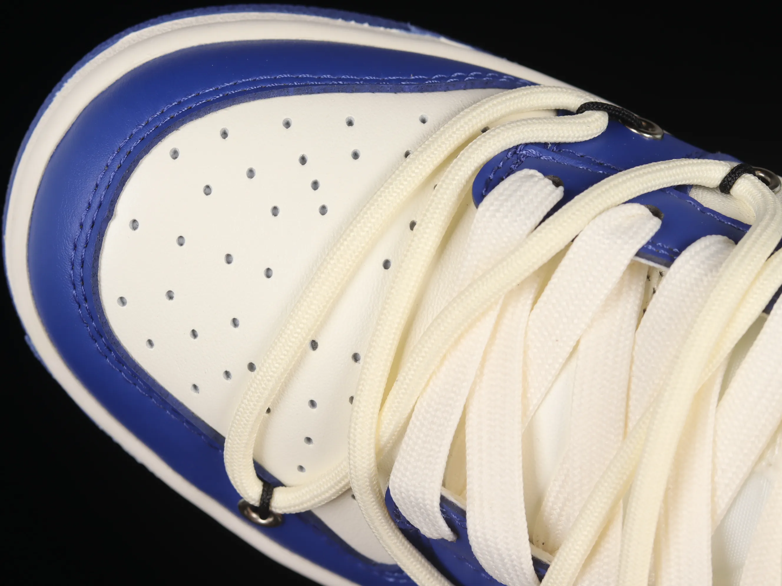 All Categories Nk SB Dunk Series Nk SB Dunk Low Low-top Sneakers Nk Dunk Low White Blue Customized Deconstructed Strap Dip-Dye Casual Sneakers DD1503-119